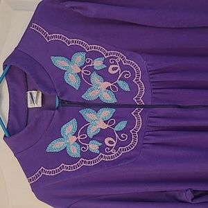 EUC 1960s Mary Barron Fleece Embroidered Neckline Purple Robe(Half zip)